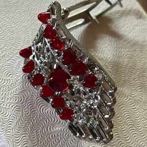 Vintage Rhinestone fur clip - base metal is silver over copper
